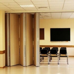 Раздвижные перегородки для зонирования комнаты Раздвижные перегородки для зонирования комнаты