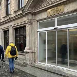 Автоматические двери